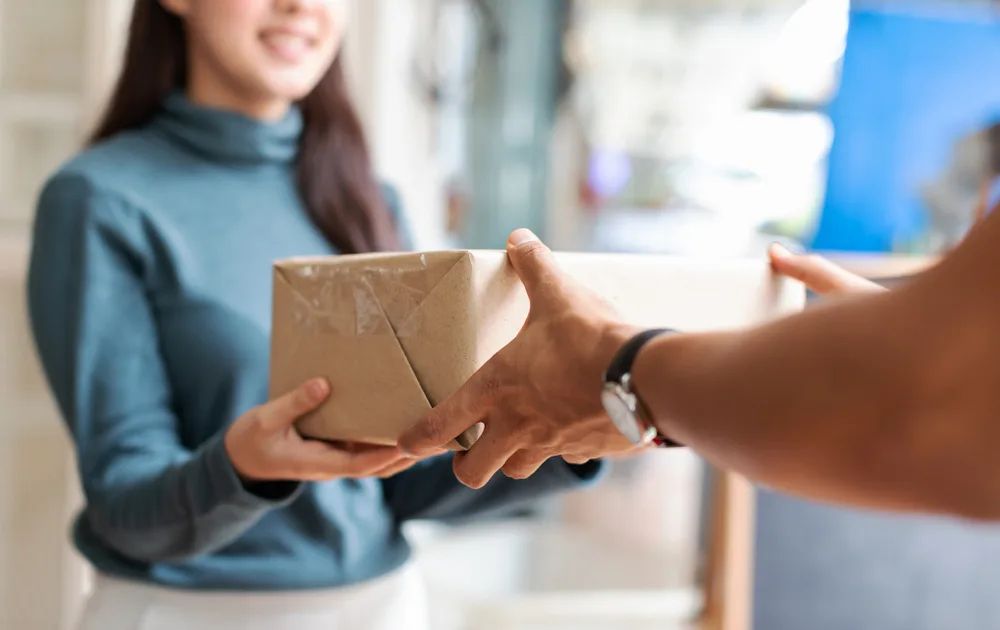 Забрати та відправити поштою